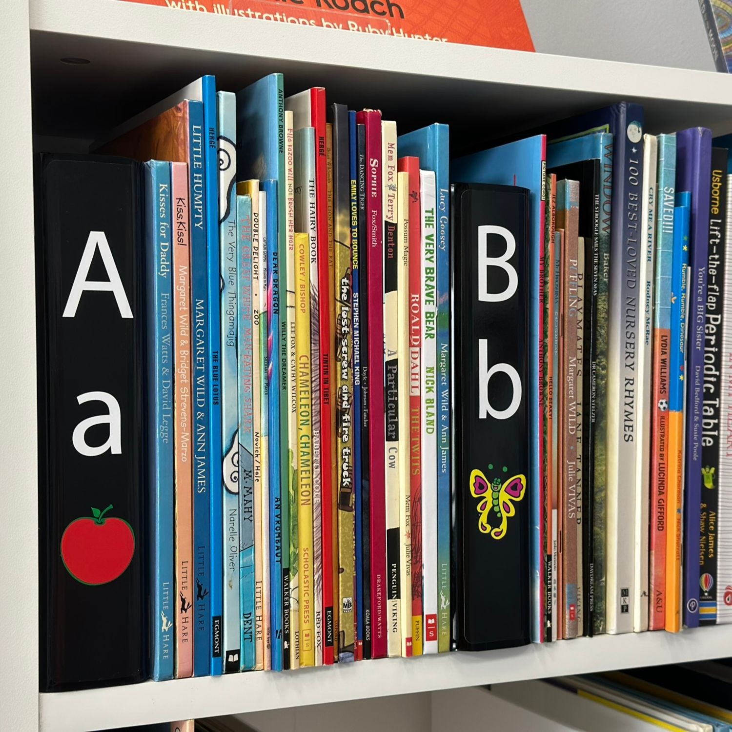 Junior Fiction and Non Fiction Slimline Divider Starter Pack (Black)